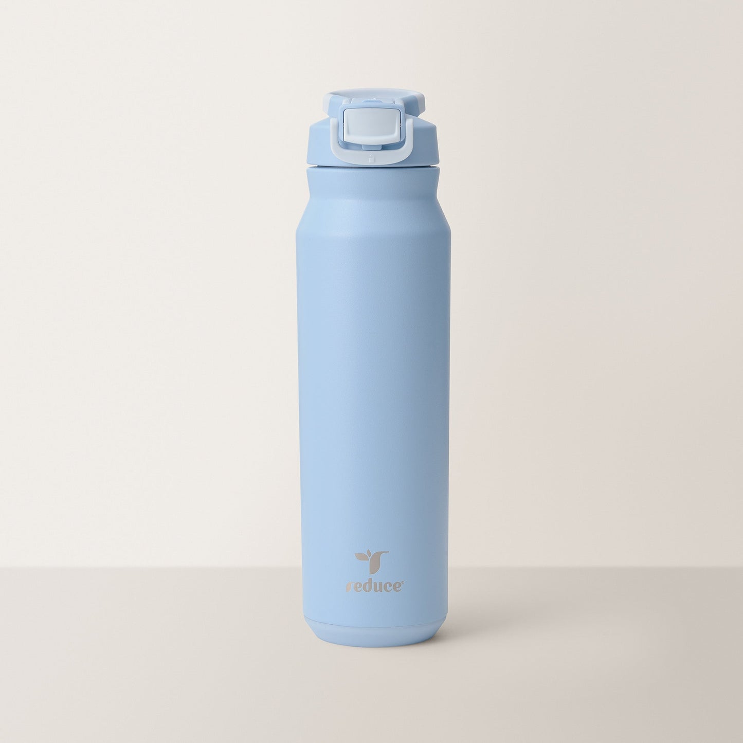 hydrate-pro-32oz-j7 HydratePro_32oz_Glacier-1_11f6f49d-b0c4-4440-8572-23bbb07fa7af.jpg
