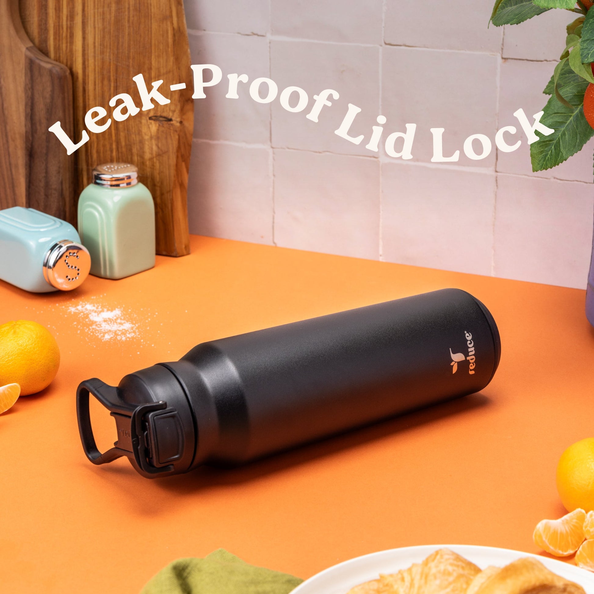 hydrate-pro-32oz-j7 HydratePro_32oz_Sangria-5_4751f322-b530-4e3c-ad20-f6a0b4e21eb8.jpg